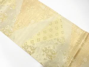 切り嵌め風獅子狩文に向かい鳥・草花模様織出し袋帯